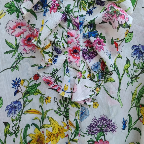 H&M Botanical Floral Garden Ruffled Button Top - Picture 5 of 16